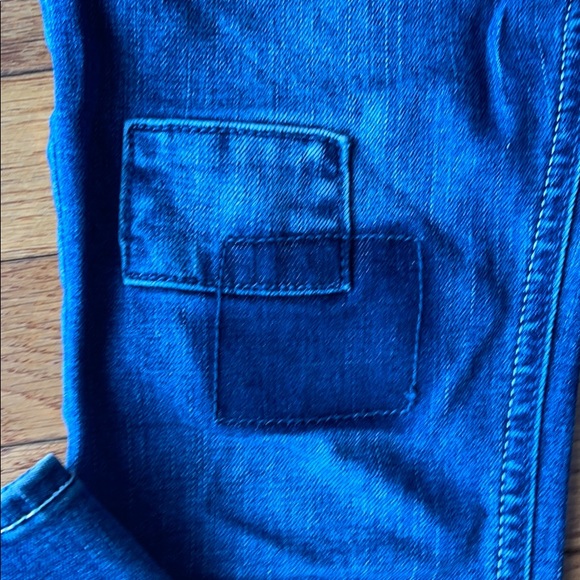 Hollister high waisted jeans 👖 - Picture 2 of 4